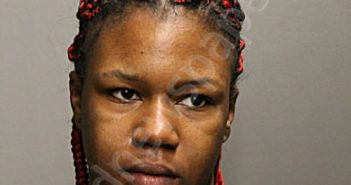 SOMMER J CRAVENS | 2021-12-13 Chicago, Illinois, Cook County, Illinois Booking