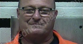 IRELAND, JODY | 2021-12-17 10:15:00 Larue County, Kentucky Booking