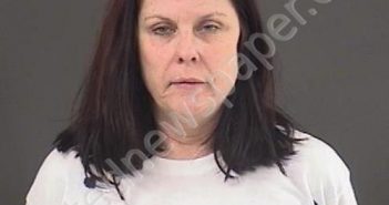 CALHOUN, TONYA MARIE | 2021-12-18 23:04:00 Roanoke County, Virginia Booking
