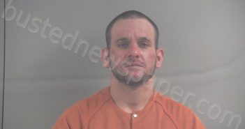 <B>DREW</B>, <B>SHAWN</B> <B>BRYANT</B> #, Logan County, Kentucky - 2021-12-19 00:44:00