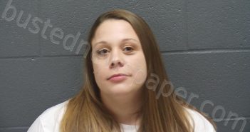 MANTESTA, KRISTEN KAY | 2021-12-21 13:32:00 Montgomery County, Indiana Booking