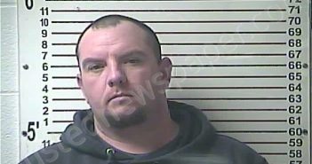 HOWARD, ROBERT BRUCE | 2021-12-22 23:38:00 Hardin County, Kentucky Booking