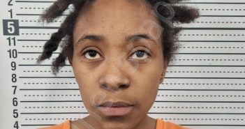 MAYS, CATHERINE L | 2021-12-22 16:50:00 Scott County, Missouri Booking