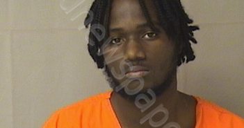 DAVIS, JAMES RAHEIM | 2021-12-28 16:50:00 Wood County, West Virginia Booking