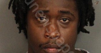 EARL, JOHN CHRISTOPHER | 2021-12-30 18:58:00 Jefferson County, Alabama Booking