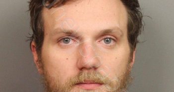 HOLCOMBE, ELI JUSTIN | 2021-12-30 21:43:00 Jefferson County, Alabama Booking