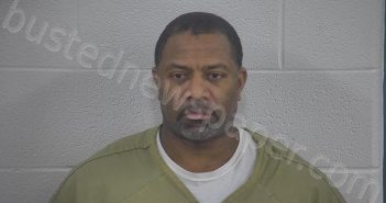 HARISTON, DERRICK N | 2022-01-12 21:01:00 Laurel County, Kentucky Booking