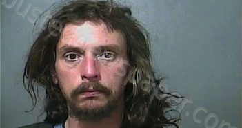 <B>THOMAS</B>, <B>JEREMY</B> ROBERT #, Vigo County, Indiana - 2022-01-14 23:54:04