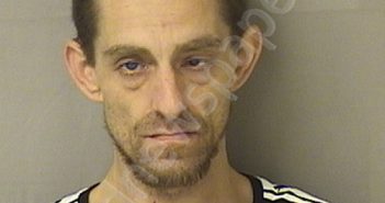 HOLDER, CHRISTOPHER SCOTT | 2022-01-14 16:30:00 Wood County, West Virginia Booking