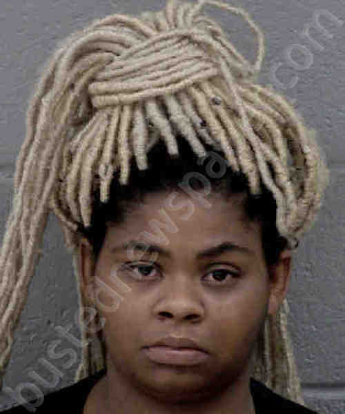 STATON, WARDAJA MORESHA #, Mecklenburg County, North Carolina - 2022-01-26 14:31:00