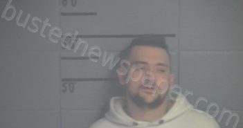 <B>RIDDLE</B>, <B>JONATHAN</B> KEITH #, Adair County, Kentucky - 2022-02-01 21:51:00