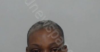 RAY, DEETRIS NICOLE | 2022-03-04 09:50:00 Columbia County, Florida Booking