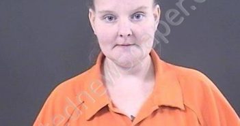 HOLLOWAY, TARA ASHLEY | 2022-03-09 13:10:00 Roanoke County, Virginia Booking