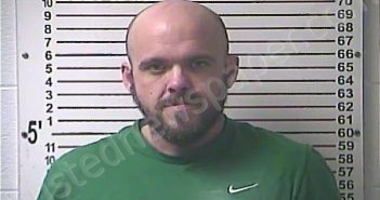 LUTTRELL, TRAVIS LEWIS | 2022-03-28 15:32:00 Hardin County, Kentucky Booking