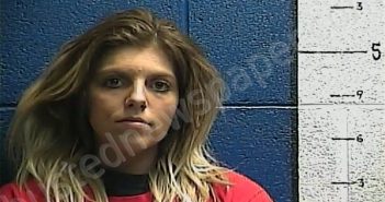 EVANS, STACEY | 2022-04-10 20:17:00 Rockcastle County, Kentucky Booking