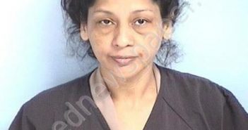 HERNANDEZ-DERIVAS, ELSY NOEMY | 2022-04-11 12:48:00 Walton County, Florida Booking