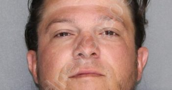 KING, SEAN ALLAN | 2022-04-19 02:24:00 Ellis County, Texas Booking