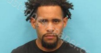 <B>DONAVON</B> <B>SANDERS</B> #, Kendall County, Texas - 2022-04-20 20:49:00
