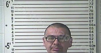 ROTH, BOBBY RAY, JR | 2022-04-25 22:01:00 Hardin County, Kentucky Booking