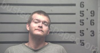 <B>HUCKLEBERRY</B>, <B>ALEX</B> <B>THOMAS</B> #, Hopkins County, Kentucky - 2022-04-28 17:30:00