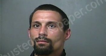 <B>HOWELL</B>, <B>JOSHUA</B> <B>M</B>. #, Vigo County, Indiana - 2022-04-29 03:53:52