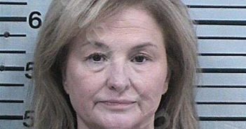 CLOWER, CYNTHIA SPARKS | 2022-05-05 18:11:26 Hood County, Texas Booking