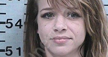 GRADNEY, KIMBERLY DAWN | 2022-05-08 04:31:24 Hood County, Texas Booking