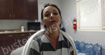 TIFFANY MICHELLE VIATOR | 2022-05-08 11:41:00 Cameron Parish, Louisiana Booking