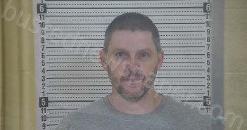 WHITAKER, BRADLEY | 2022-05-09 16:32:00 Taylor County, Kentucky Booking