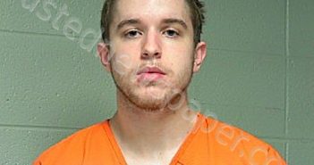CARLSON, TANNER SAMUEL | 2022-05-10 18:36:19 Woodford County, Kentucky Booking