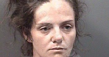 DAVIS, ERICA DAWN | 2022-05-18 02:58:00 Rowan County, North Carolina Booking