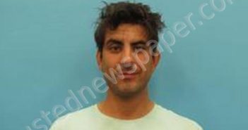 CARLOS GONZALEZ | 2022-05-19 03:58:00 Kendall County, Texas Booking