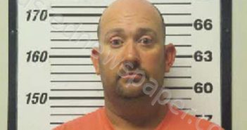 ROBERTS, ANTHONY JASON | 2022-05-28 23:09:00 Carteret County, North Carolina Booking
