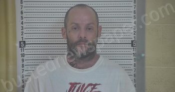 YOUNG, ROBERT DOUGLAS | 2022-06-15 16:43:00 Taylor County, Kentucky Booking