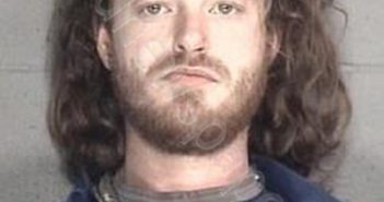 JARRET LEVI MCCALL | 2022-07-26 19:32:00 Leavenworth County, Kansas Booking