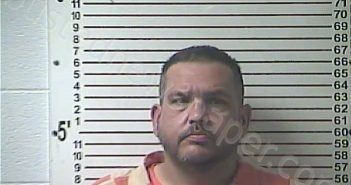 ROBINSON, KEVIN HENRY | 2022-08-15 18:18:00 Hardin County, Kentucky Booking