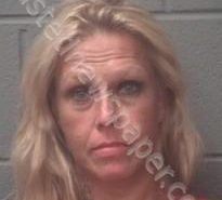 KIMBERLY GUITON | 2022-08-20 03:53:00 Onslow County, North Carolina Booking