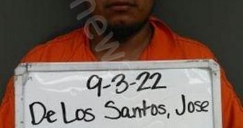 DE LOS SANTOS, JOSE JUNIOR | 2022-09-02 18:30:00 Sebastian County, Arkansas Booking