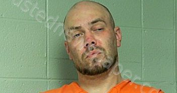 JENNINGS, JUSTIN WAYNE | 2022-10-01 14:31:41 Woodford County, Kentucky Booking