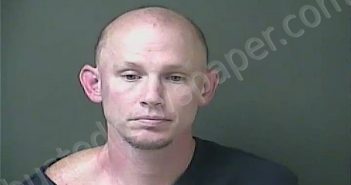 LEE, <B>DUSTIN</B> <B>JAMES</B> #, Howard County, Indiana - 2022-10-01 03:53:00