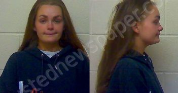STYRON EMILY AUDREANNA | 2022-10-07 17:14:58 Craven County, North Carolina Booking