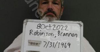 ROBINSON, BRANNON HUE | 2022-10-08 03:45:00 Sebastian County, Arkansas Booking