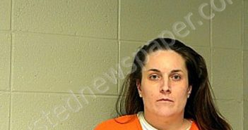 MCINTYRE, BRITTANY NOEL | 2022-10-18 01:27:21 Woodford County, Kentucky Booking
