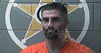 THOMPSON, BRADY | 2022-10-18 10:18:00 Montgomery County, Kentucky Booking