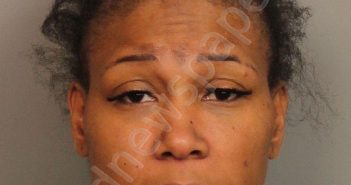 GLENN, APRIL D | 2022-10-19 18:32:00 Jefferson County, Alabama Booking