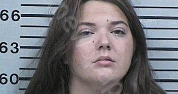 KING, KINSEY LYNN | 2022-10-22 02:19:37 Hood County, Texas Booking