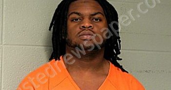 CHENAULT, TAVIS L | 2022-10-24 18:45:36 Woodford County, Kentucky Booking