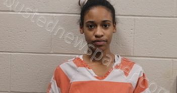 MAKALIA MAURIE HATCH | 2022-10-26 Andrew County, Missouri Booking