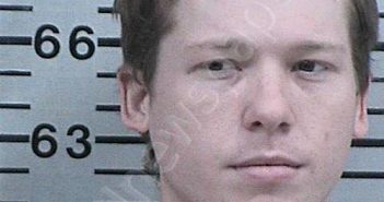 WILLIAMS, BENJAMIN DENIO | 2022-10-28 19:37:11 Hood County, Texas Booking