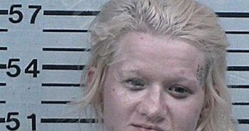 DEROSIER, AMBER NICOLE | 2022-11-01 23:18:18 Hood County, Texas Booking